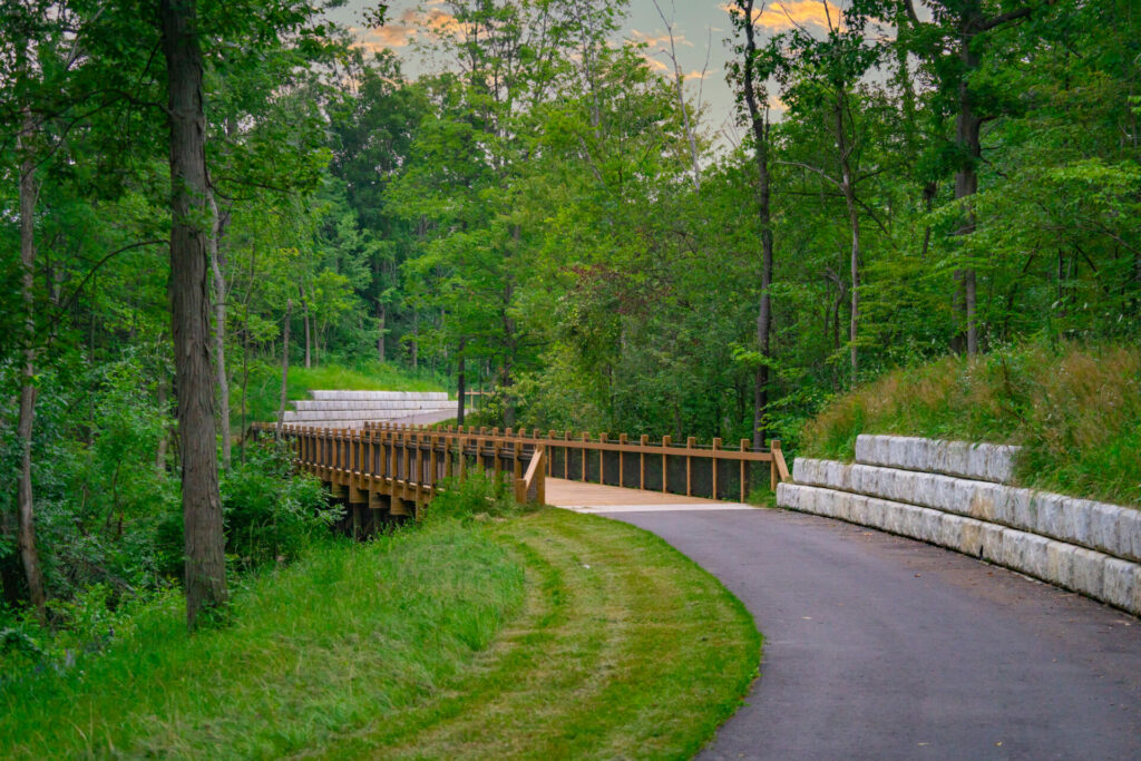 Prein&Newhof Wins APWA & ASCE Awards for Spoonville Trail Project